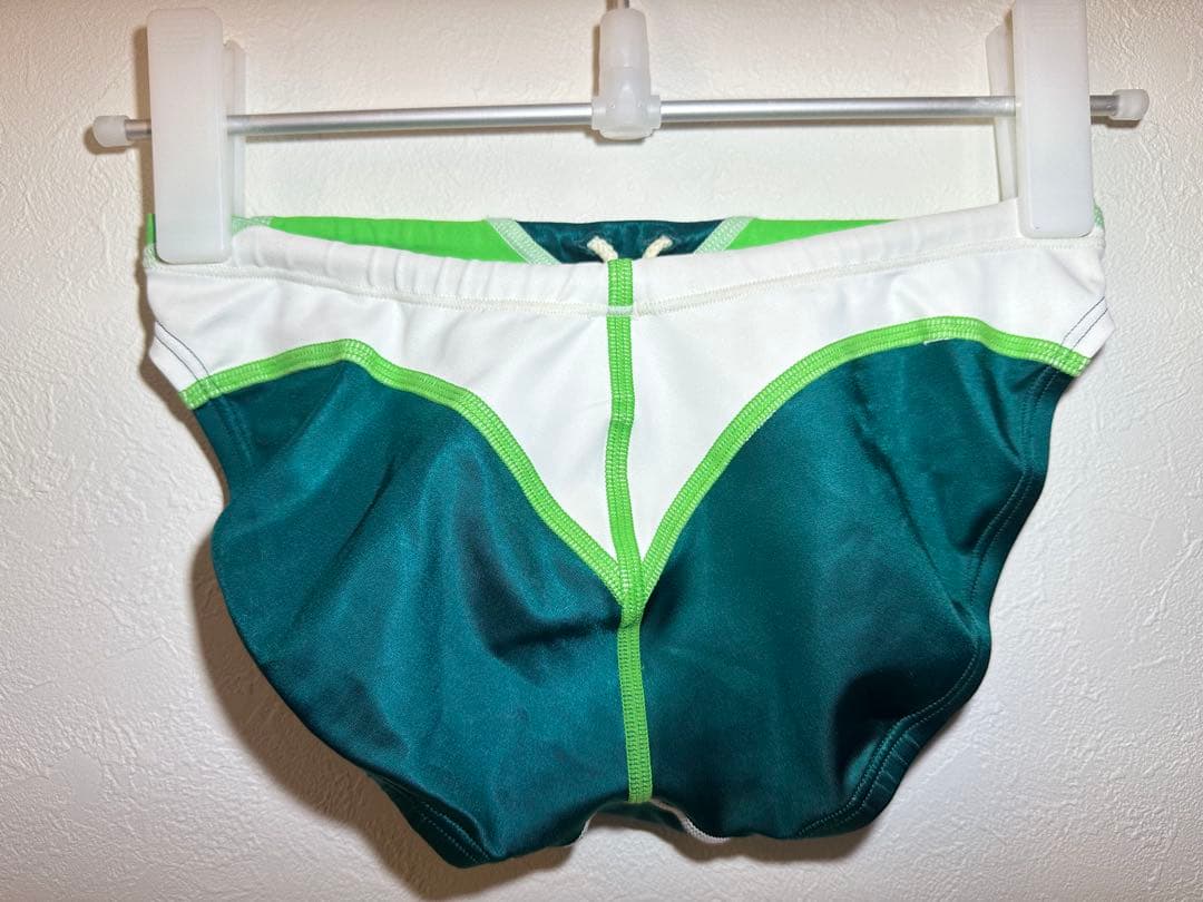 r*a様 speedo 競パン　Mサイズ　グリーン×ホワイト