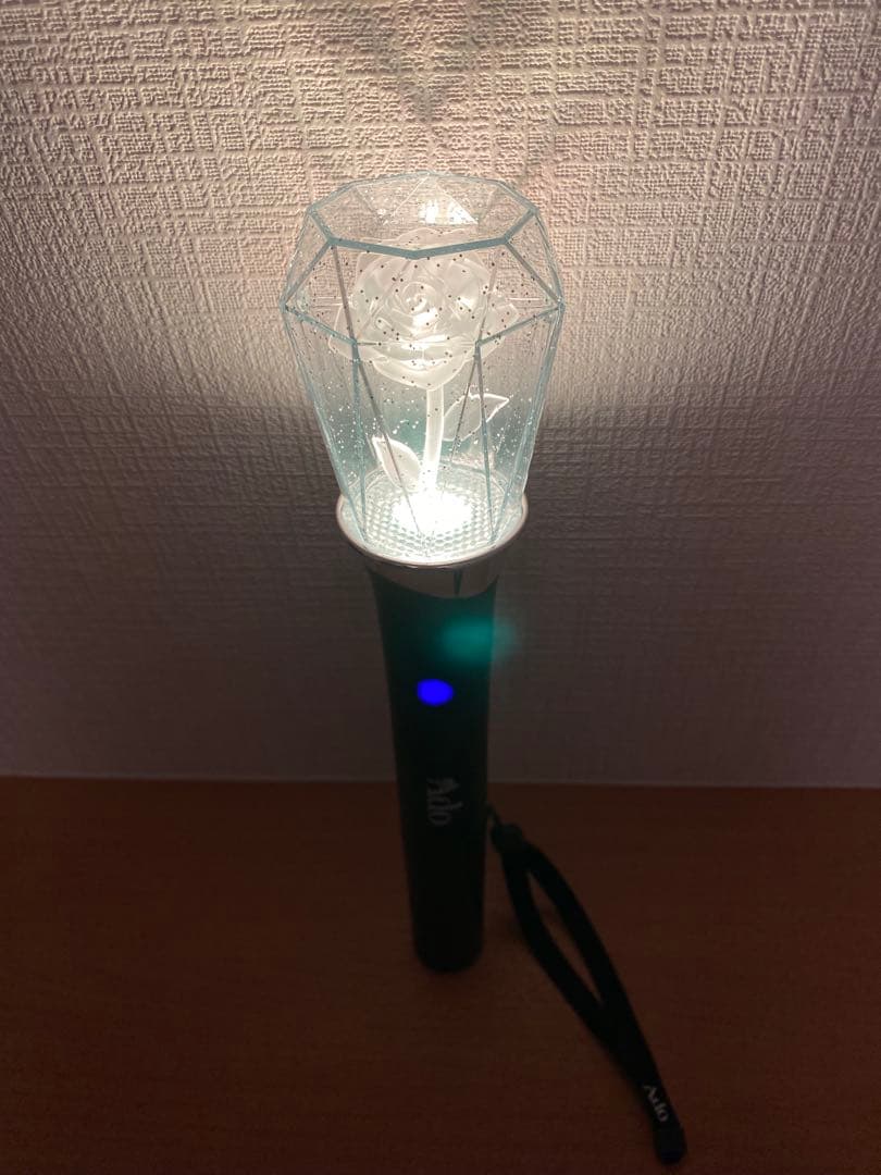 Ado Hibana ペンライト★VIP特典ブローチ★