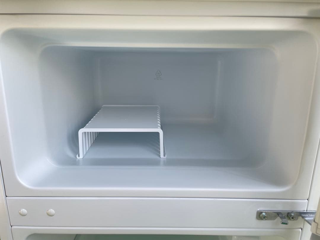 600分解洗浄済み✨ ヤマダ 90L 小型2ドア冷蔵庫 右開き 一人暮らし 単身