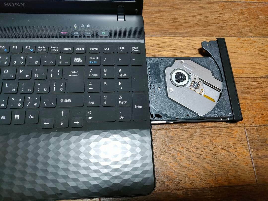 中古動作品 SONY VAIO VPCEH19FJ