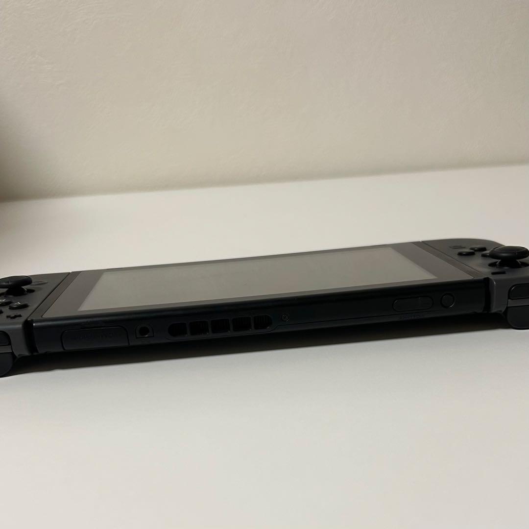 【美品】Nintendo Switch 本体 グレー 動作確認済み