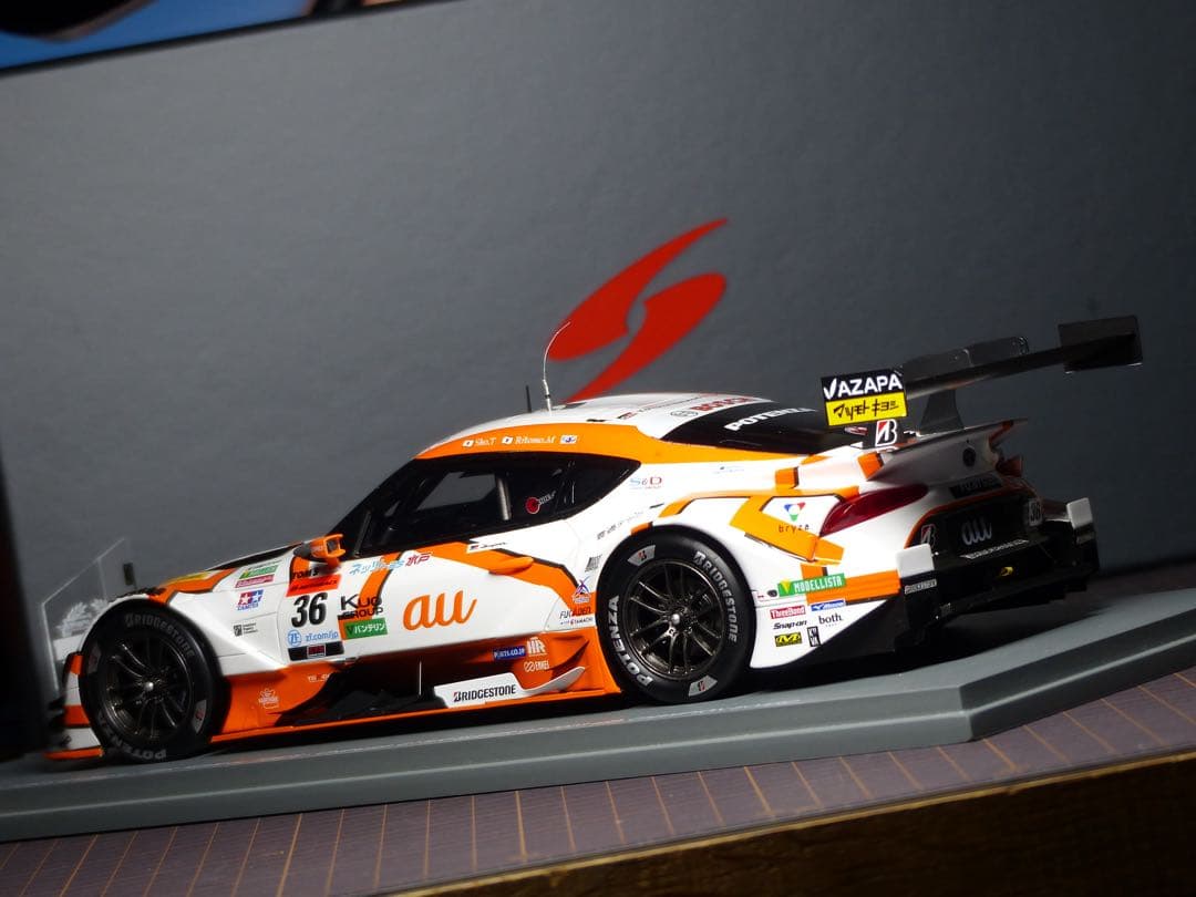 スパーク spark 1/18 au tom's gr supra 2023