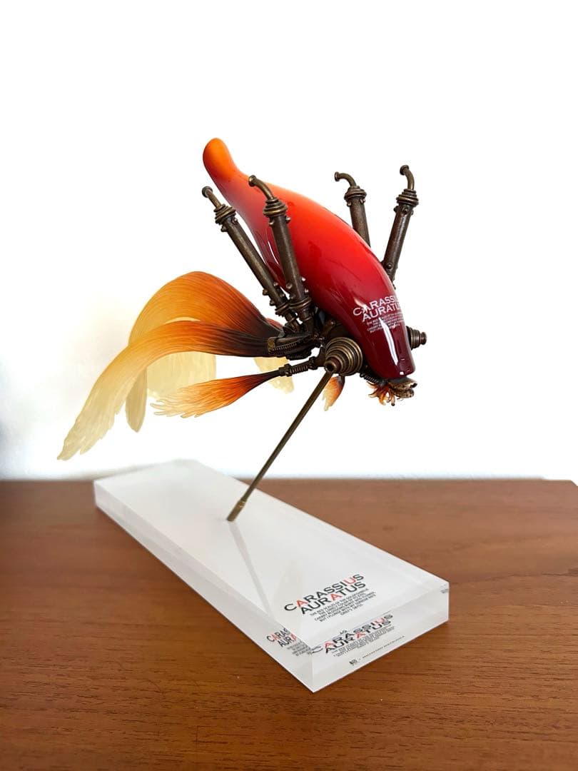 松岡ミチヒロ　Carassius Auratus スタチュー限定500体