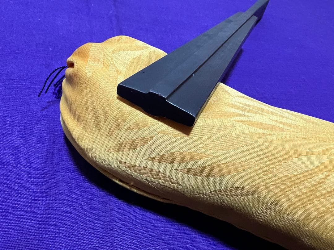 時代物　在銘　手慣らし鉄扇　シンプルで最高峰（日本刀短刀十手茶刀茶室刀寸鉄手の内