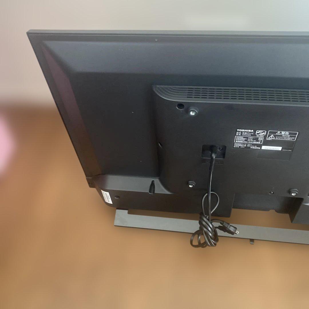 【送料無料】TOSHIBA 液晶テレビ　32S22H