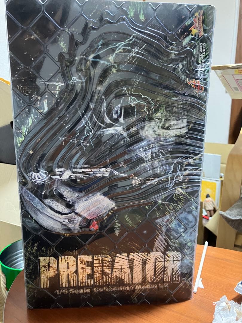 美品ホットトイズ　ジャングルハンタープレデター