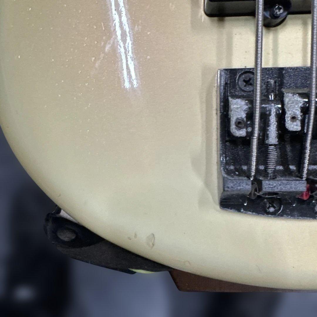 ④Ibanez Roadstar 1 Series ベースギター