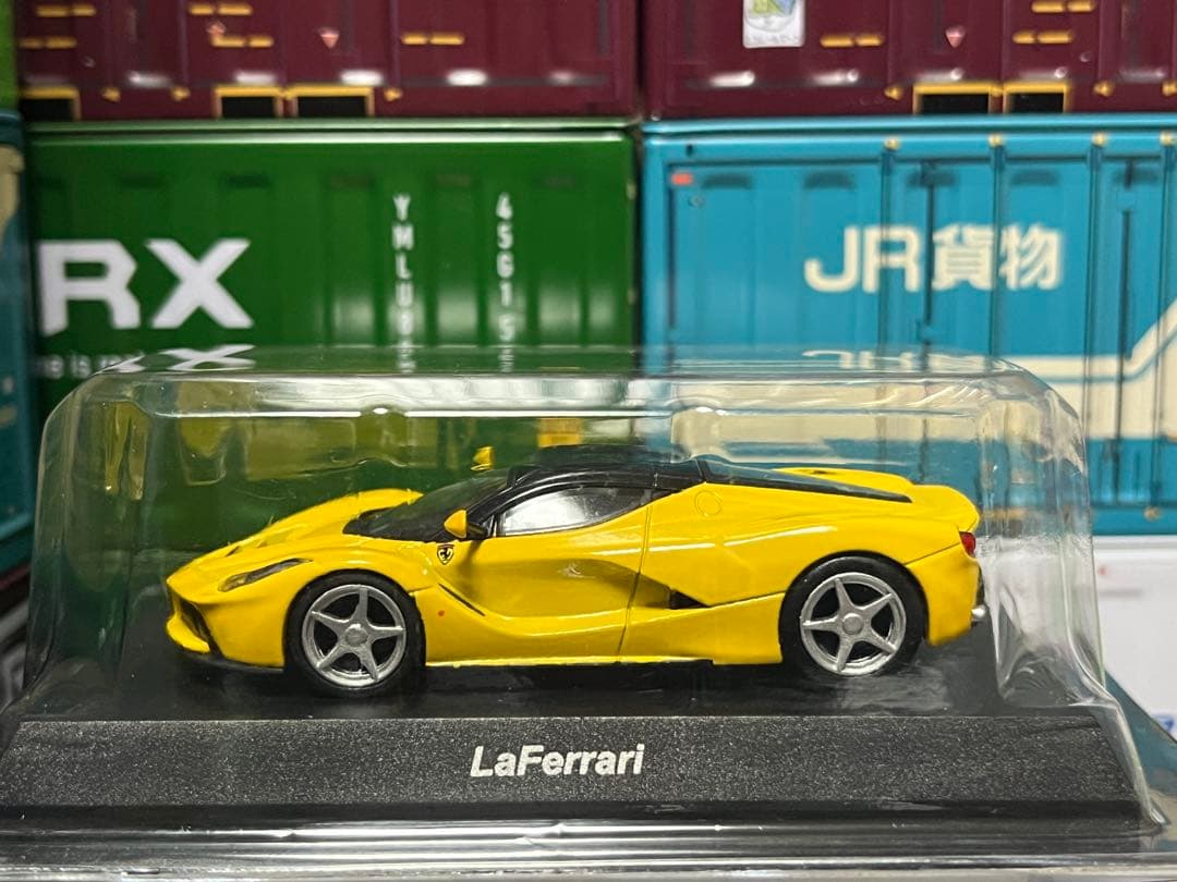 サークルK サンクス&京商 1/64 ラフェラーリ
