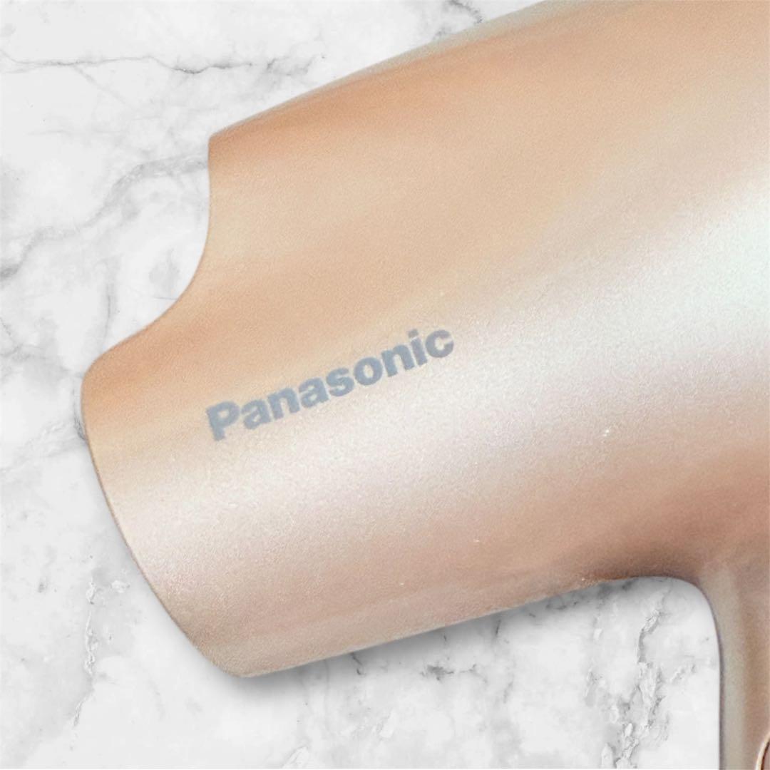 新品未使用Panasonicナノケア ドライヤー EH-NA2J-PN（ピンク）