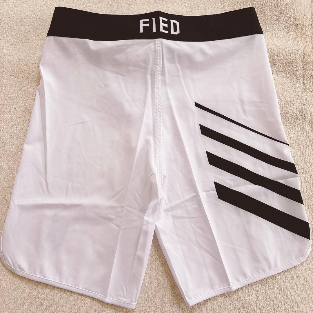 【新品未使用】FIED ファイド　サーフパンツ　水着 Mホワイト フィジーク