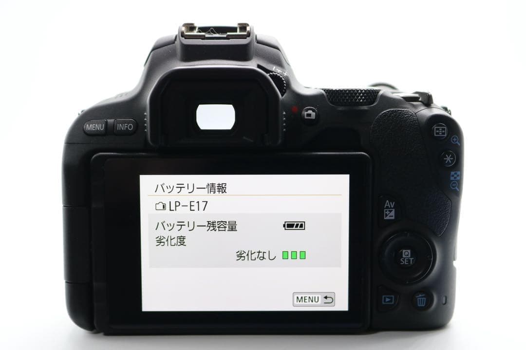 美品 【Canon EOS Kiss X9 トリプルレンズセット】Wi-Fi搭載