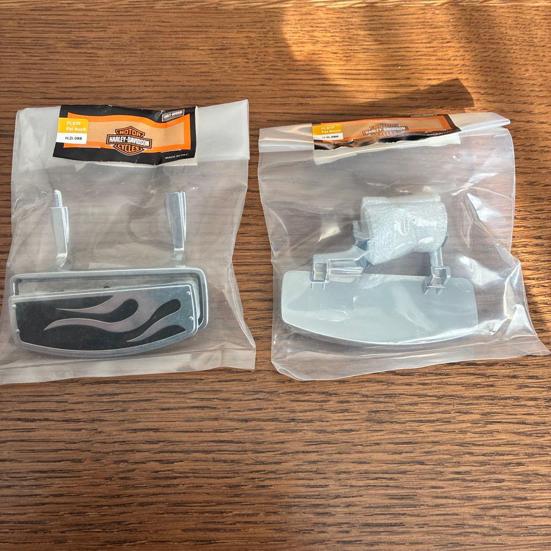 ディアゴスティーニHarleyDavidson FLSTF Fat Boy 部品