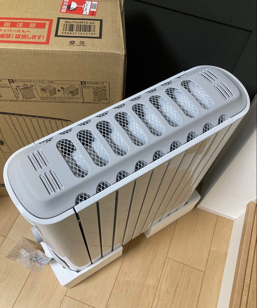 ボーナス特価‼️【新品同様極美品】DeLonghi BelCald オイルヒーター