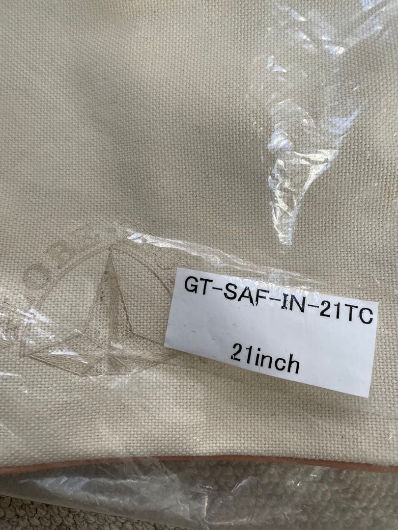 未使用　グローブトロッター　Safari 21インチ　キャンバス　カバー　鍵