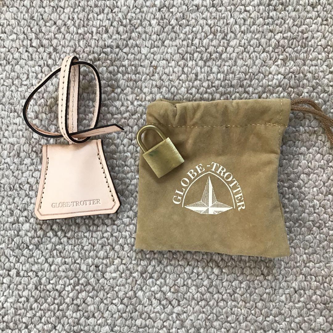 未使用　グローブトロッター　Safari 21インチ　キャンバス　カバー　鍵