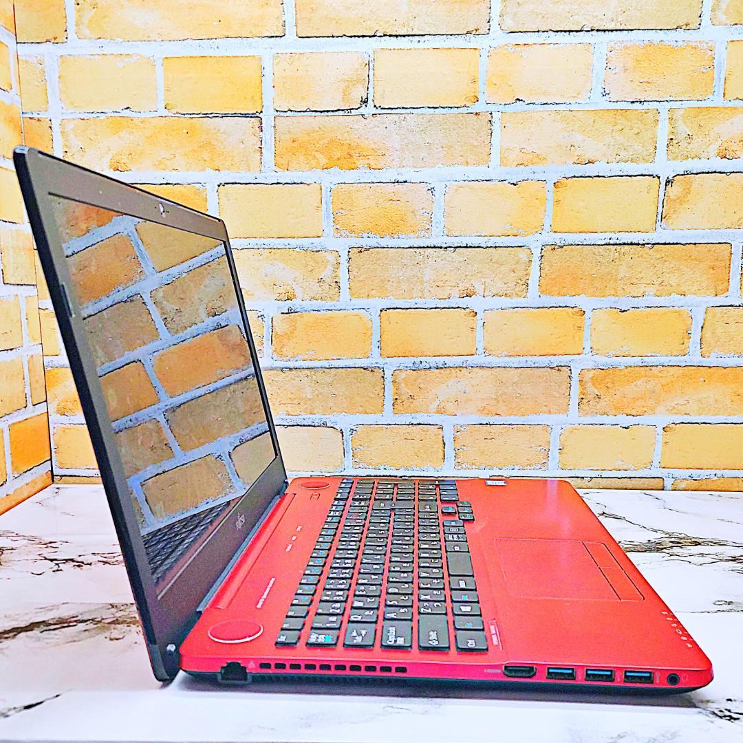 初心者さん向けノートパソコン❤️HDD1000G❤️メモリ8G✨Blu-ray