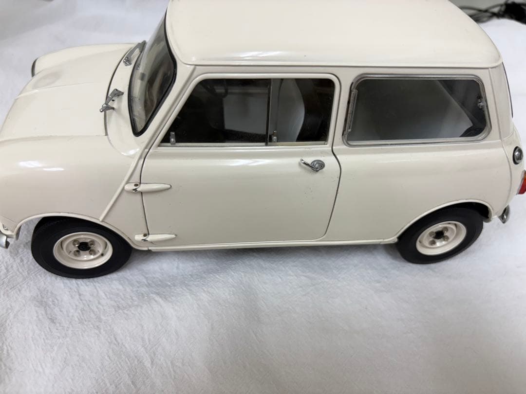MINI 1/12スケールモデル ホワイト