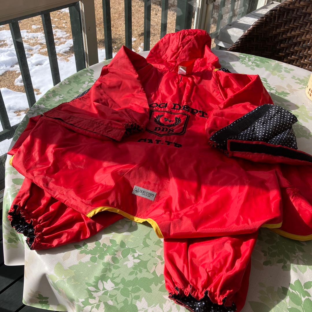値引きします！ DOG DEPT 大型犬用レインコート 赤