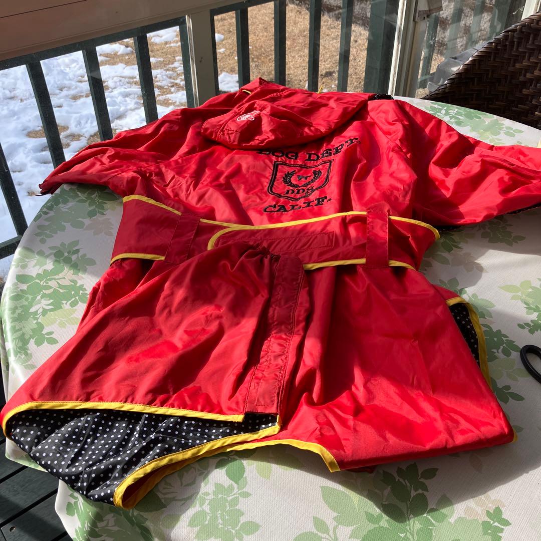 値引きします！ DOG DEPT 大型犬用レインコート 赤