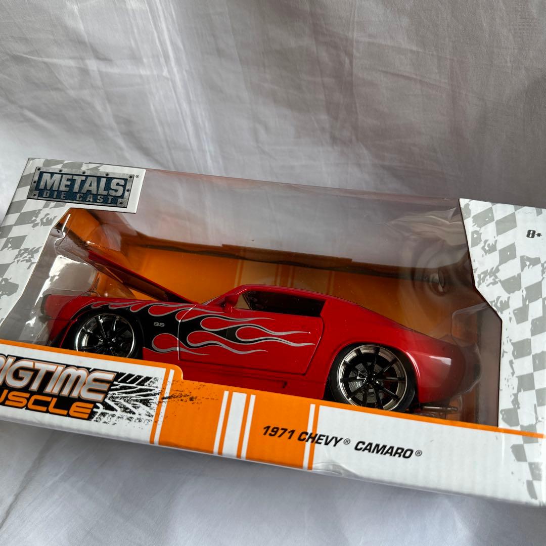 新品　廃盤　Jada Toys 1/24 1971 CHEVY CAMARO