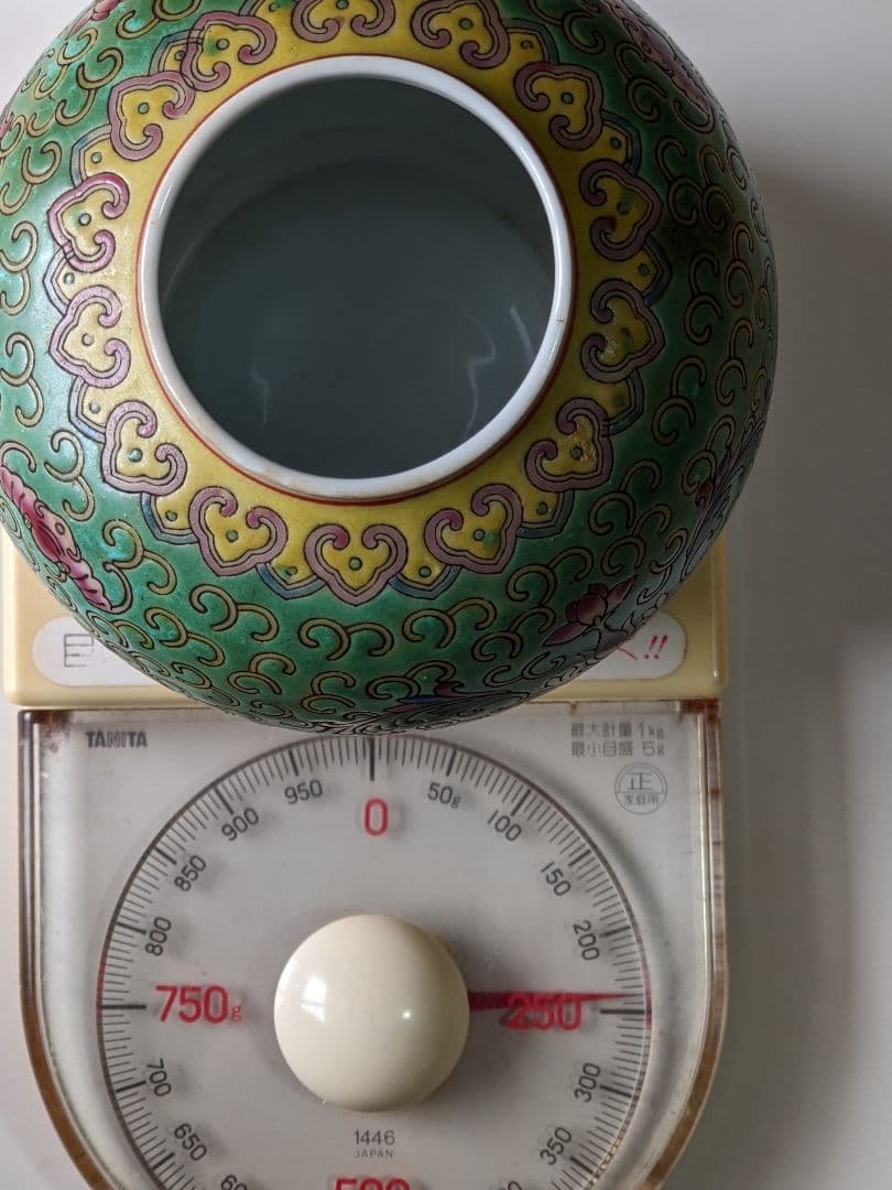 ♦中国 粉彩琺瑯彩 蝙蝠 寿字 草蔦紋 壺 瓶 コレクション 骨董品アンティーク