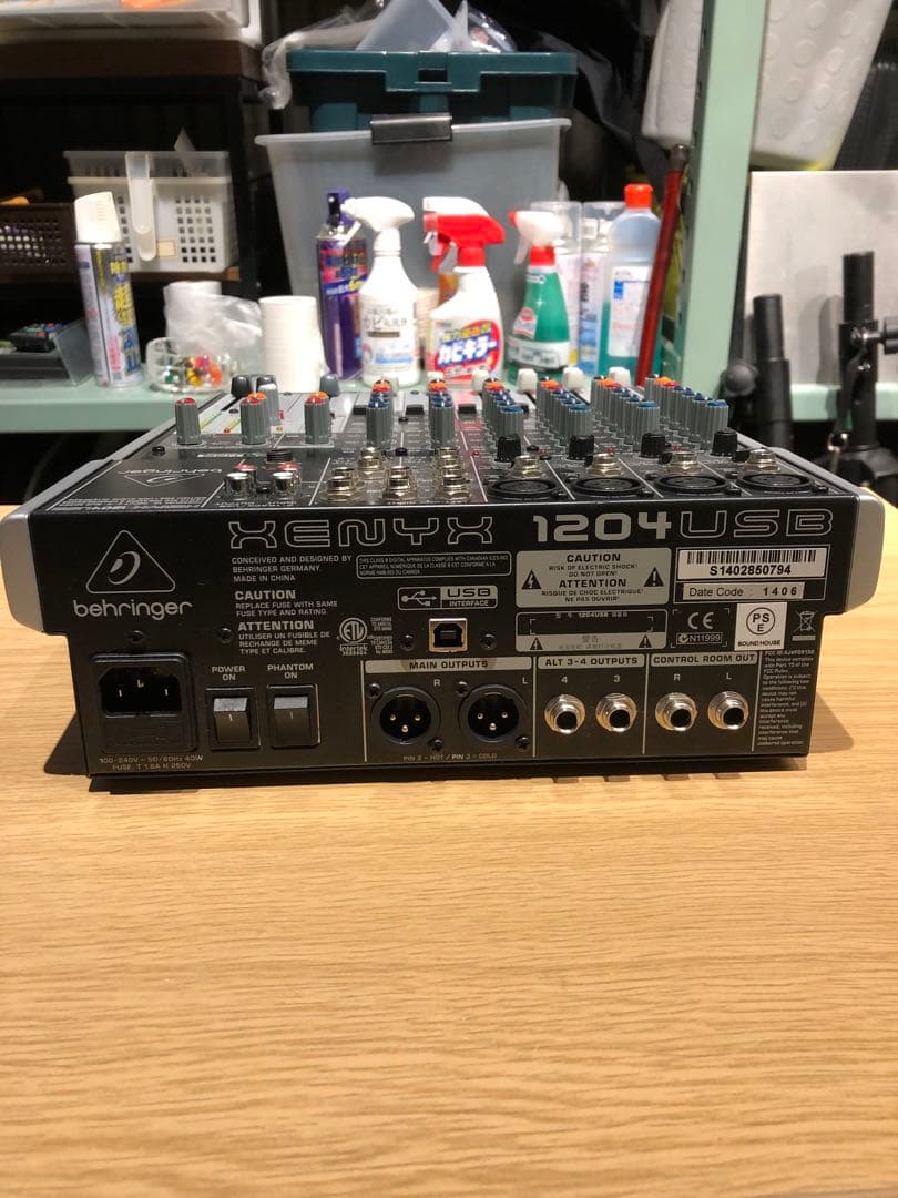 【美品】Behringer XENYX 1204USB アナログミキサー