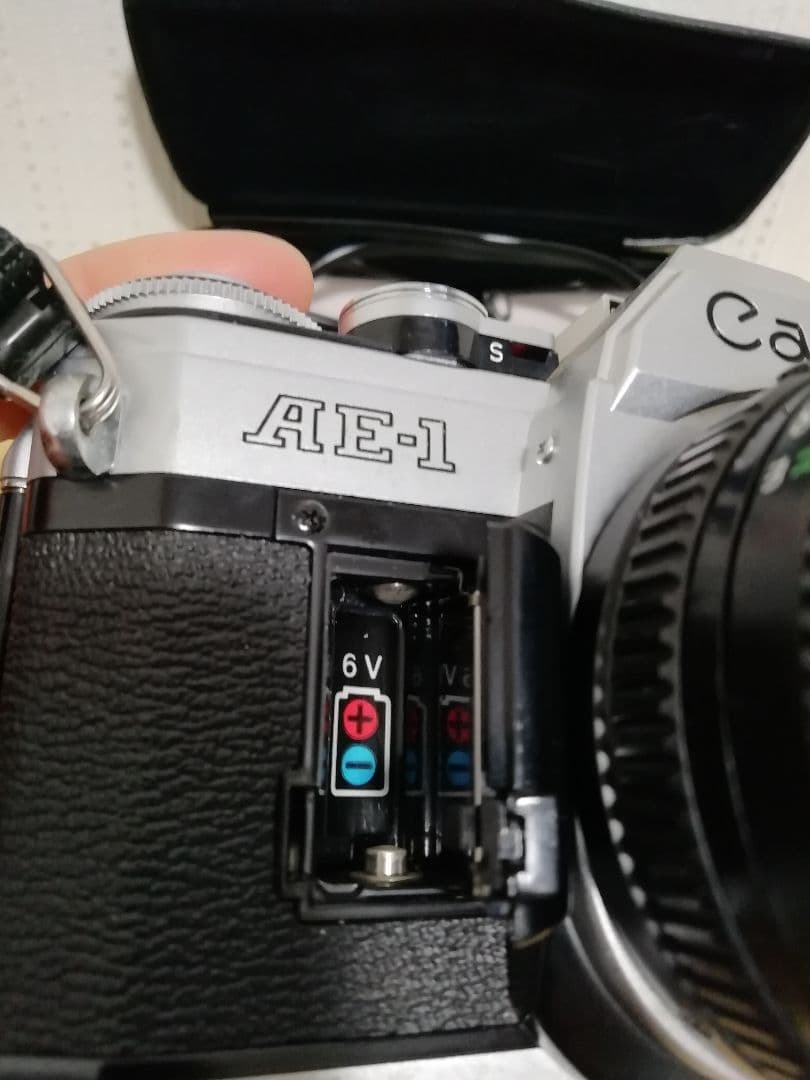キヤノン　フィルム一眼レフ Canon AE-1