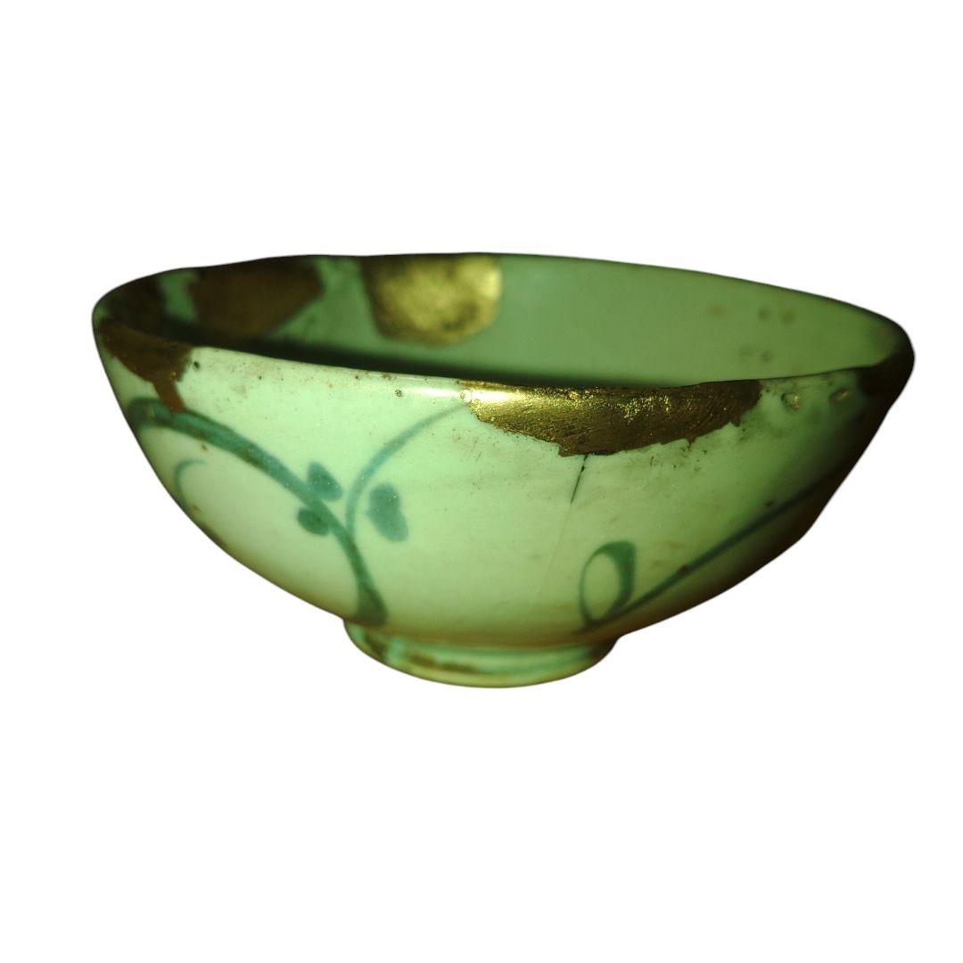 江戸時代　古伊万里くらわんか染付碗　金継ぎ