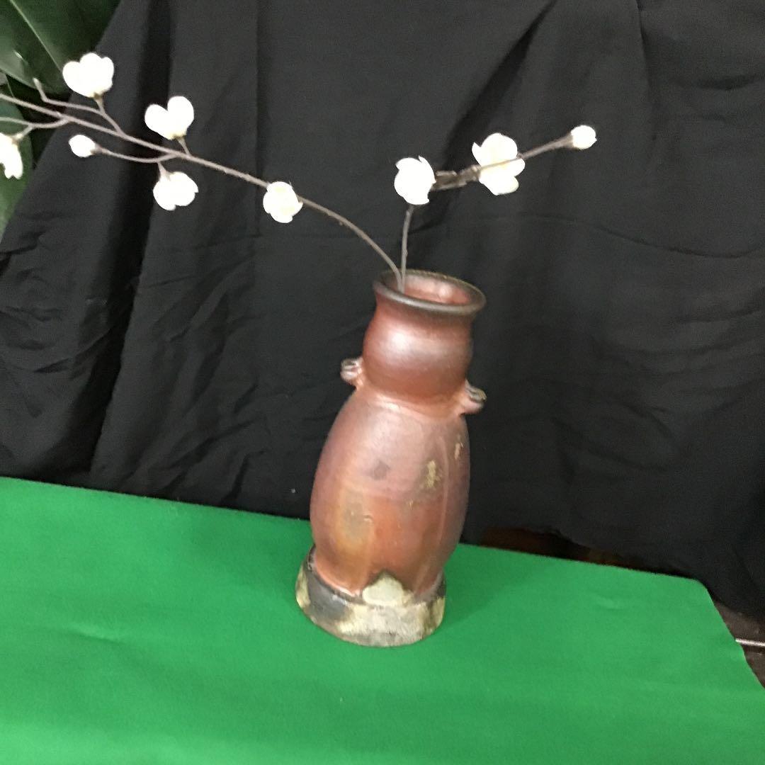 備前焼豊福先生台座型花入れ只今年末年始大売り出しです❣️