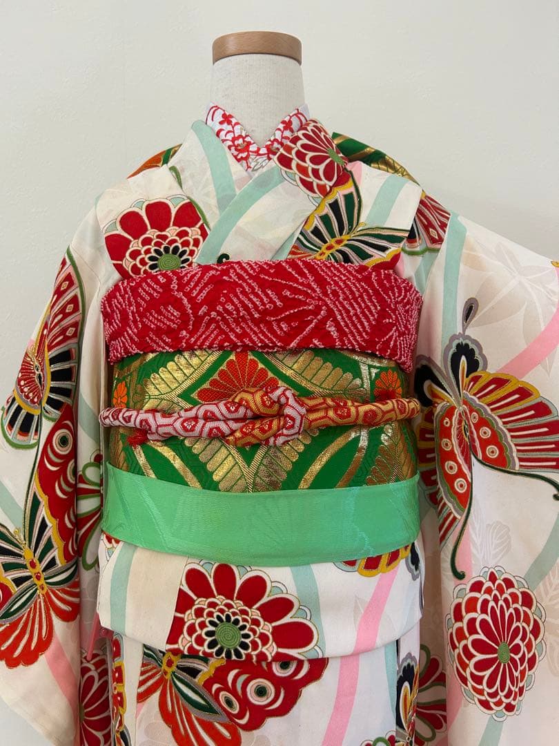 7歳　七五三　アンティーク着物、帯(西陣織)、帯揚げ、帯締め　しごきのセット