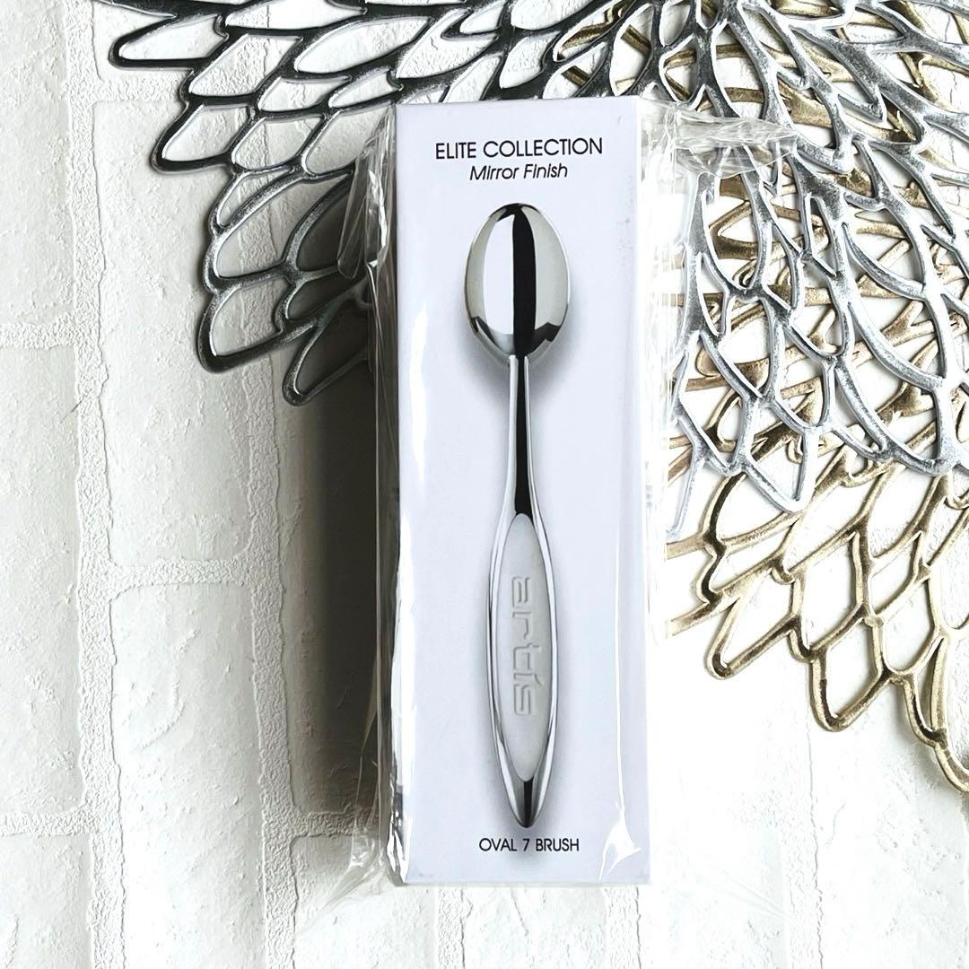 新品 オーバル７ アーティス エリート メイク ブラシ 国内購入 プレゼント