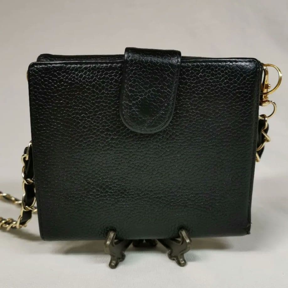 【美品】シャネルCHANELキャビアスキン財布 ココマーク 黒 新品ショルダー付