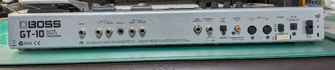 BOSS GT-10 マルチエフェクター【動作確認済み】