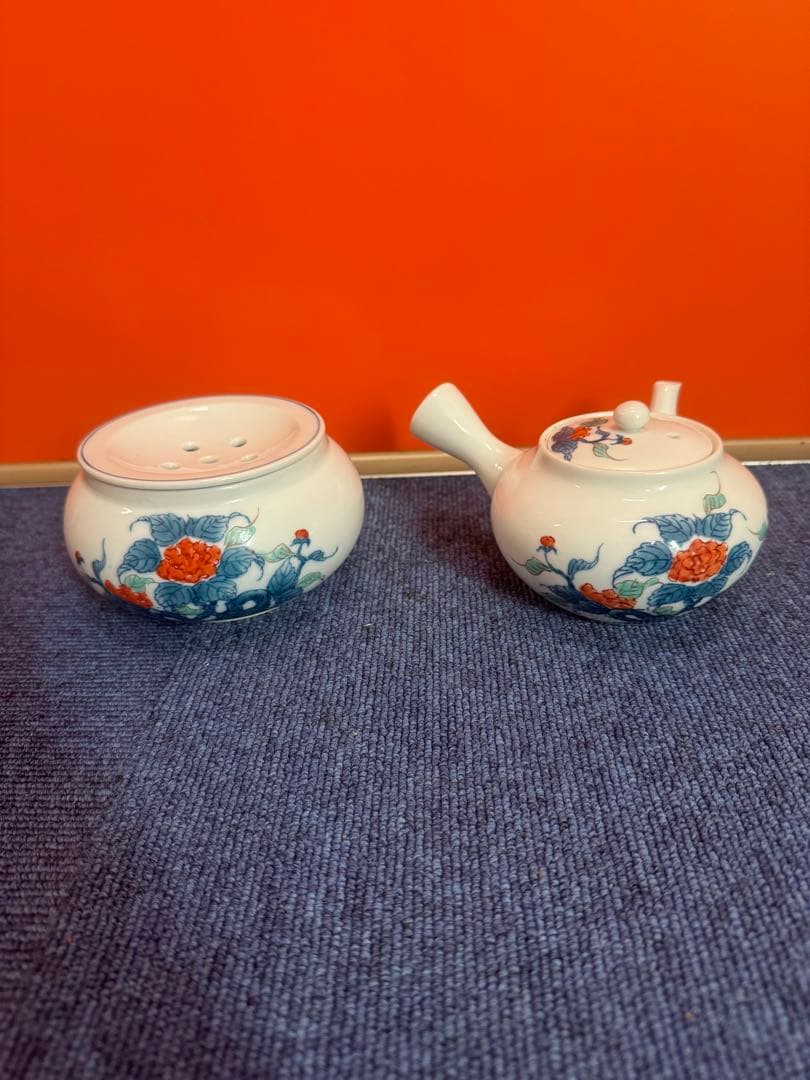 1776 有田焼畑萬陶苑 色鍋島内山水岩牡丹 茶器セット急須1 建水1湯呑蓋付4