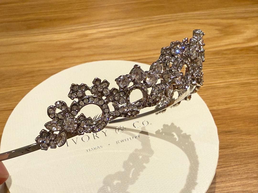 【美品・タグ付き】Ivory & Co Christiana ティアラ