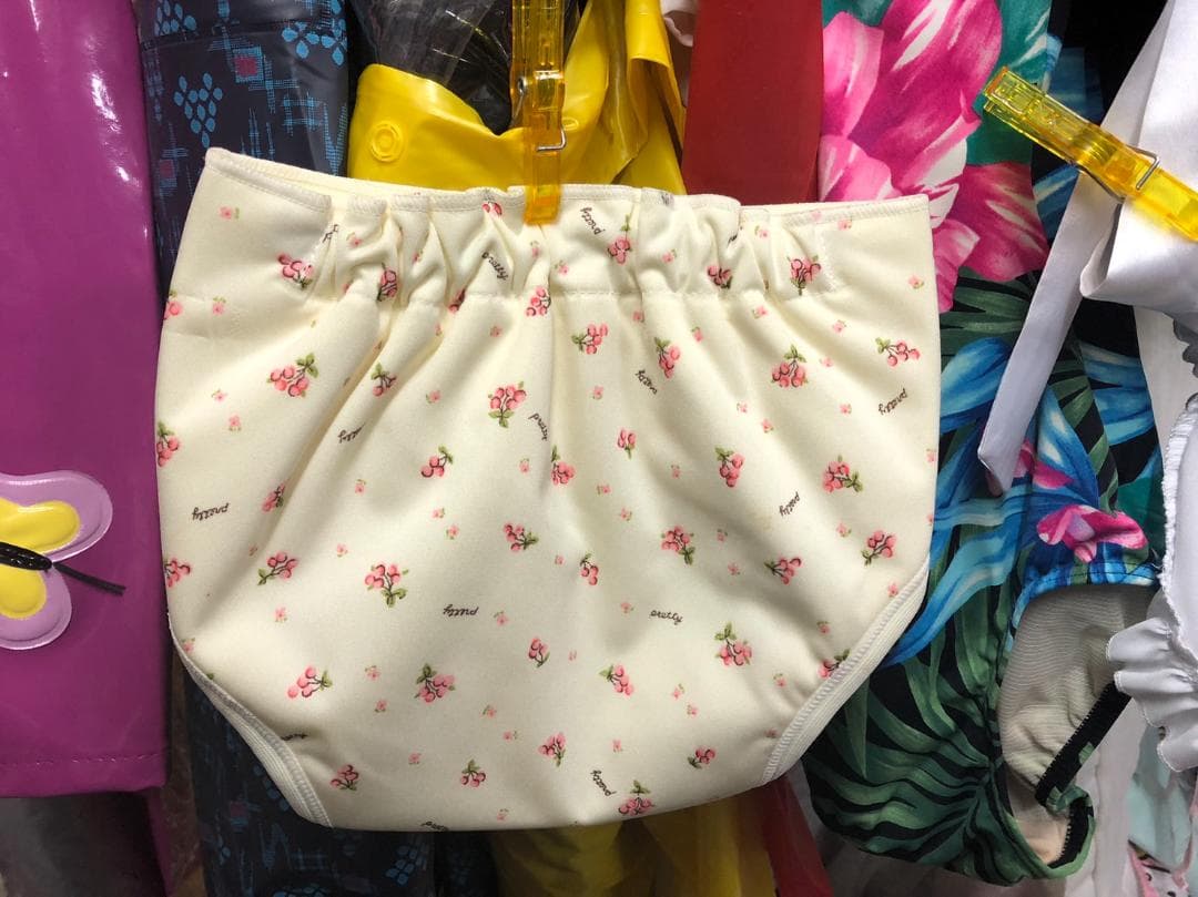 子供用おむつカバー　ボミーエイジ.95cm　マジック　撥水 ベージュ　チェリー柄