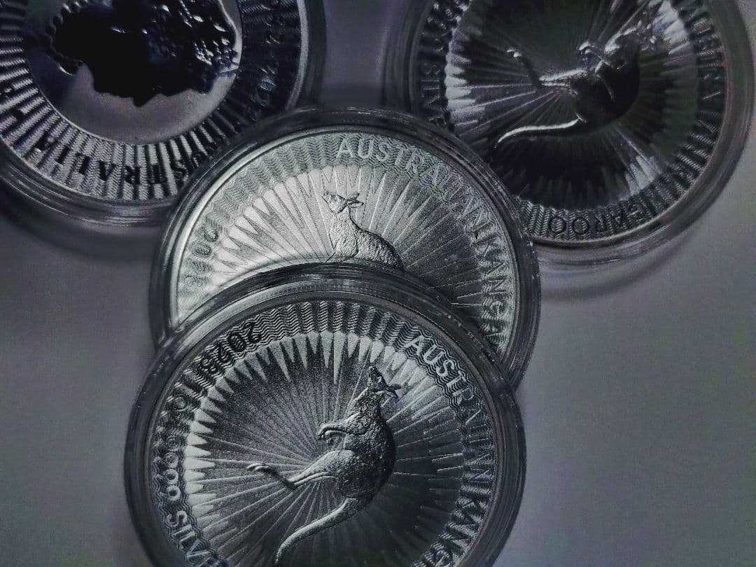 オーストラリア　カンガルー地金型銀貨1オンス　4枚セット