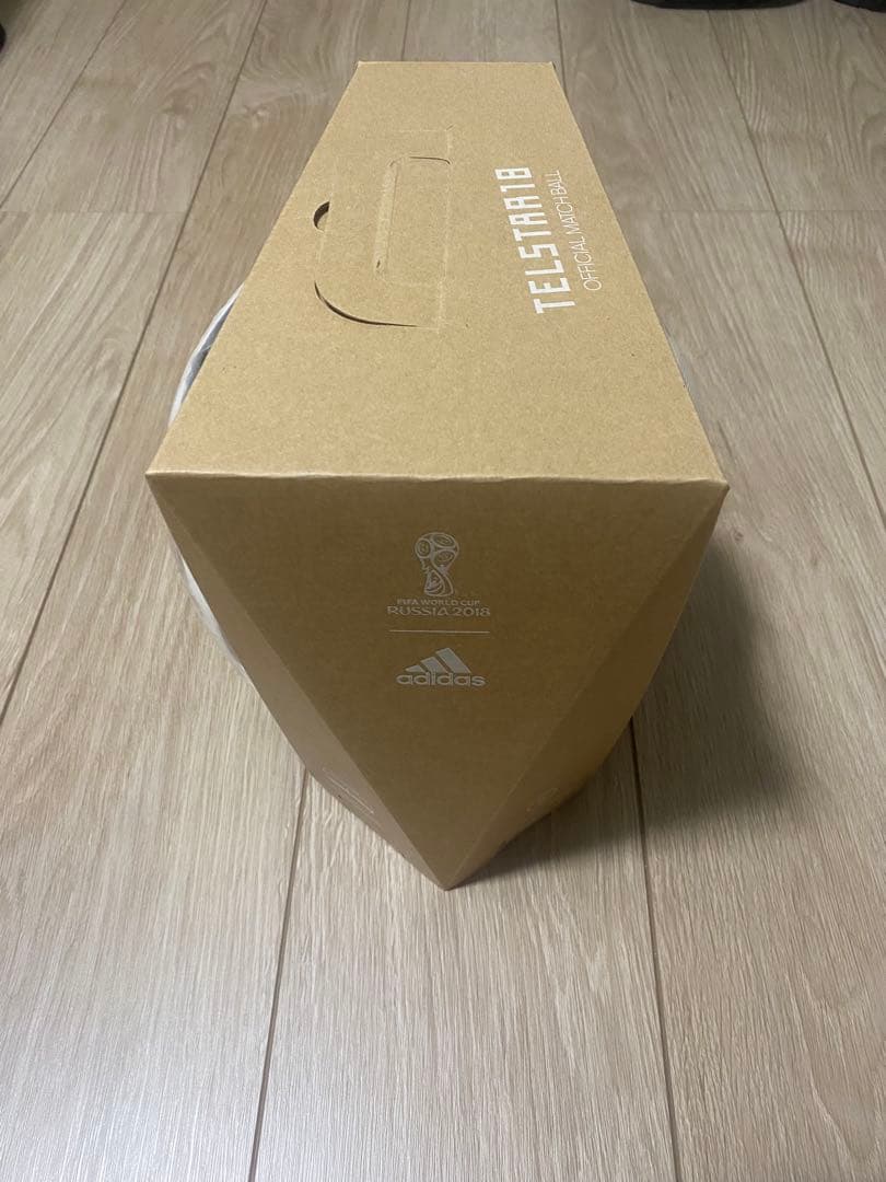 2018 ロシア ワールドカップ 公式ボール テルスター18 TELSTAR