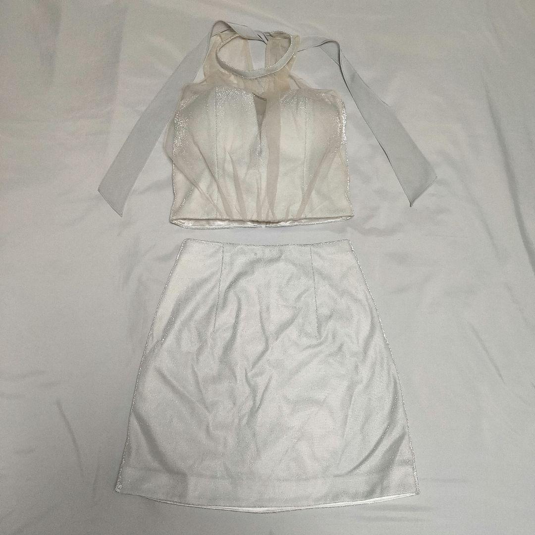 【人気のXS】ROBE de FLEURS ホルターネックxラメ セットアップ