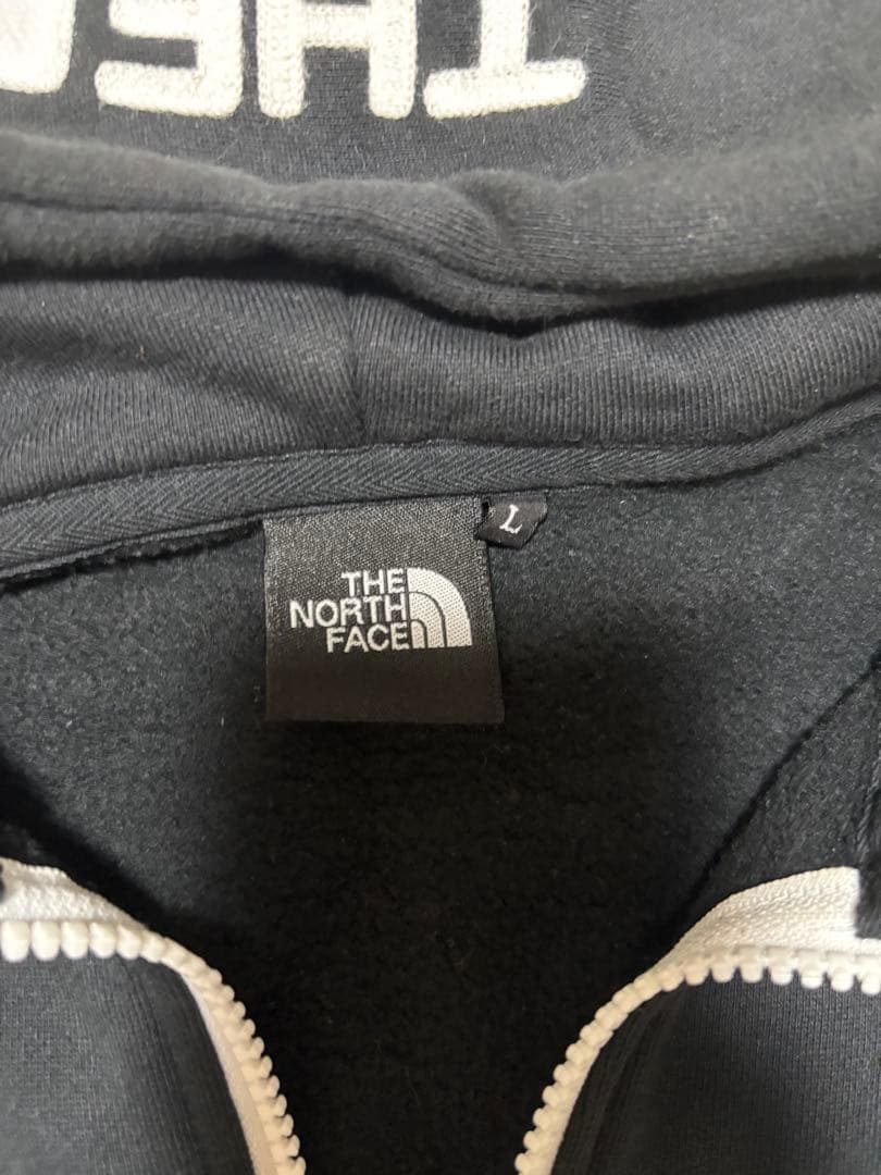 ま*ろ様 ノースフェースパーカー