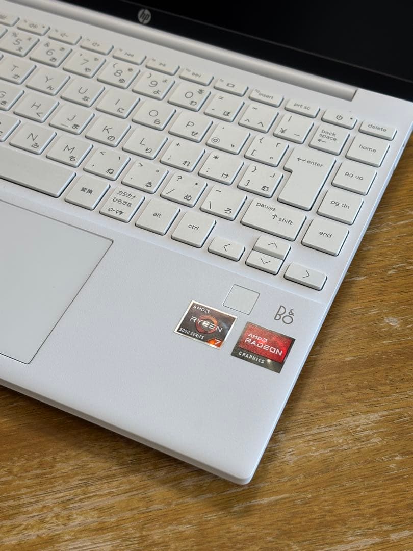 【美品】HP Pavilion Aero 13-be1021AU