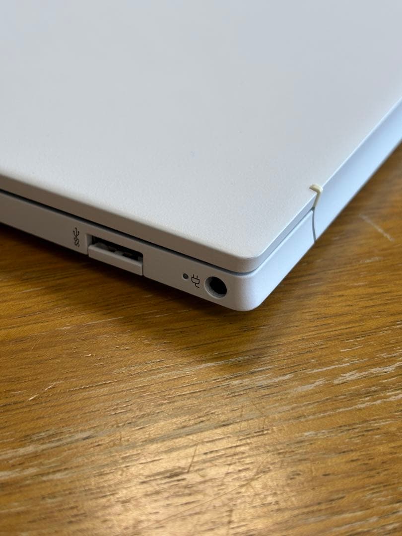 【美品】HP Pavilion Aero 13-be1021AU