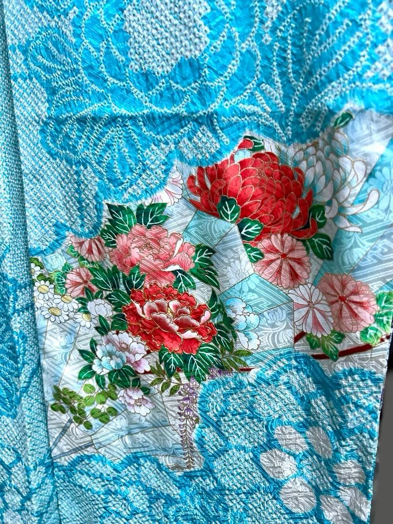 最高級　絞りと刺繍　水色 　オレンジ系花柄 　金駒刺繡　金糸　振袖 着物
