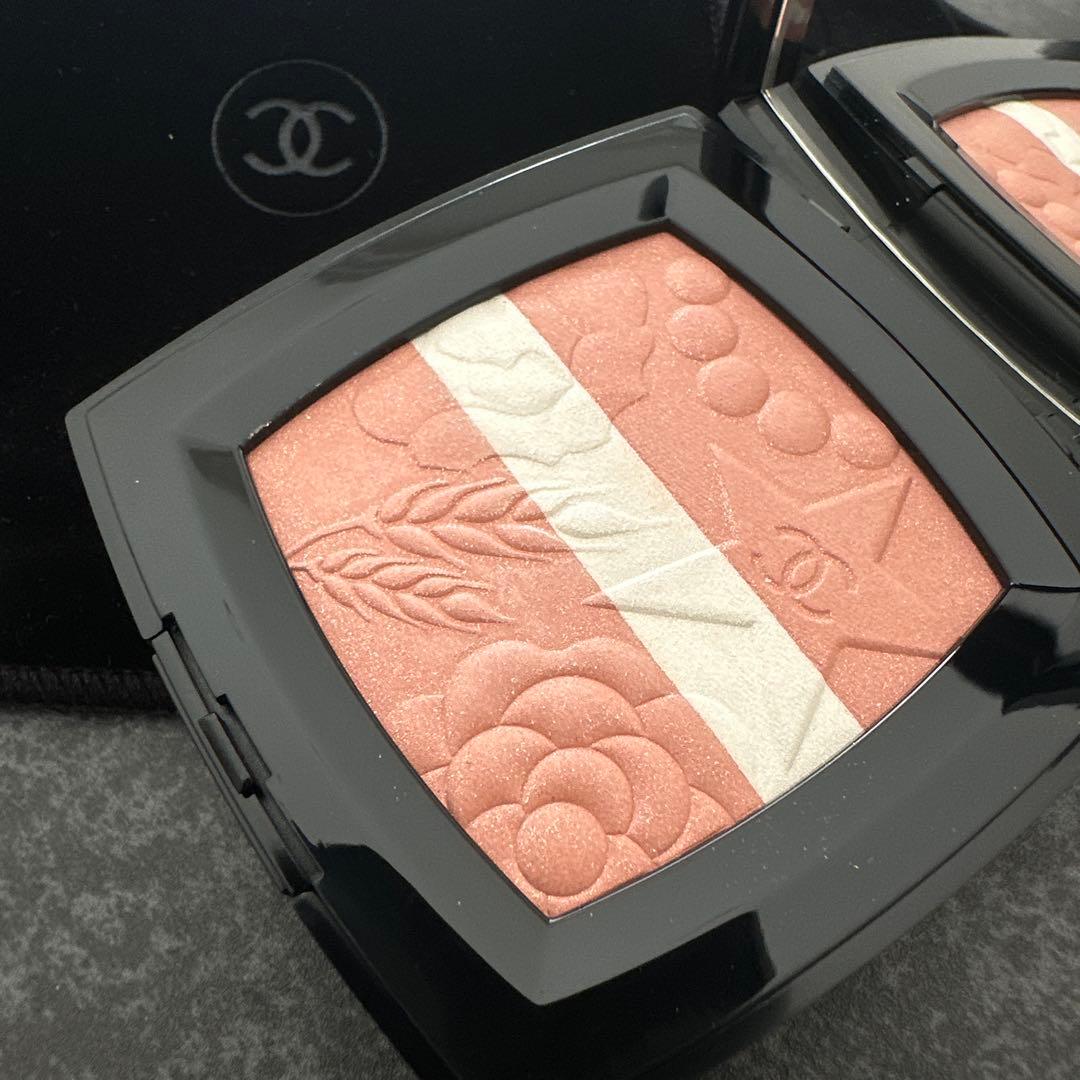 未開封CHANELレシーニュドゥシャネル998チークハイライター2025ホリデー