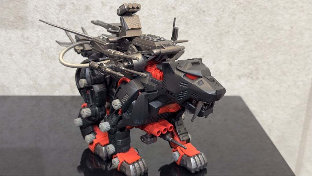 ZOIDS ゾイド EZ-016 セイバータイガー 塗装済完成品