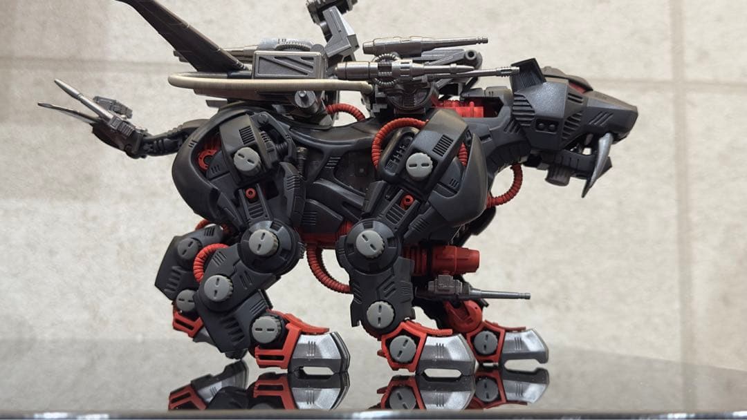 ZOIDS ゾイド EZ-016 セイバータイガー 塗装済完成品