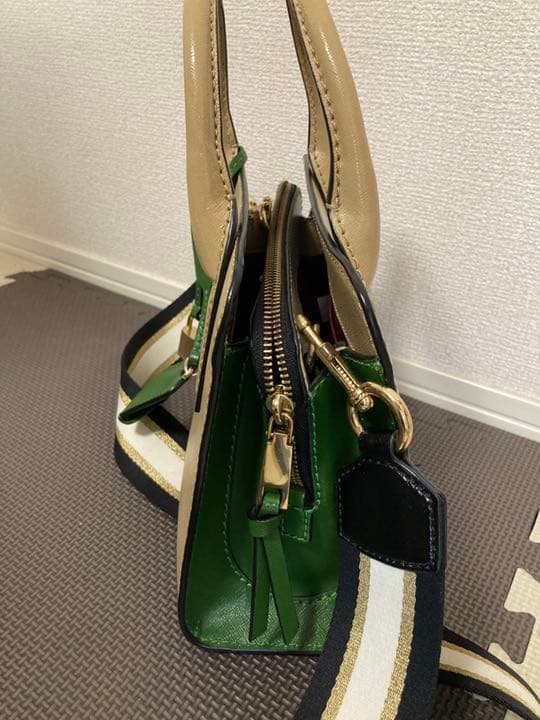 【最終値下げ】マーク ジェイコブス　2wayショルダー&ハンドバッグ　緑