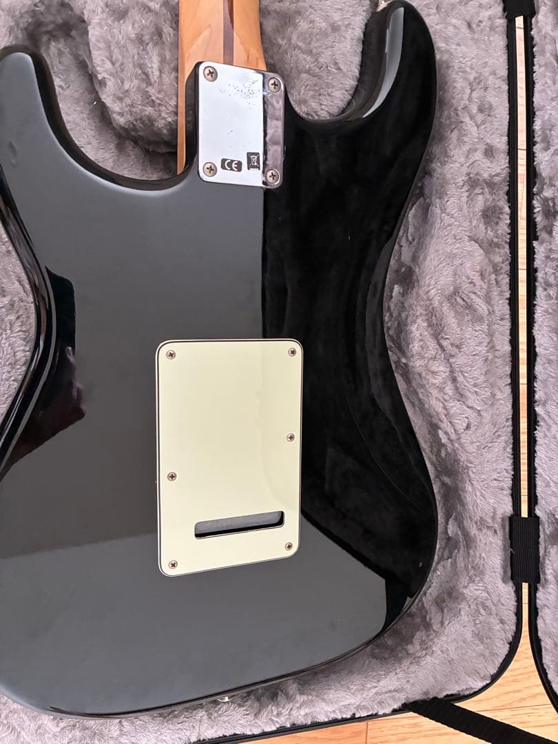 Fender ストラトキャスター ブラック