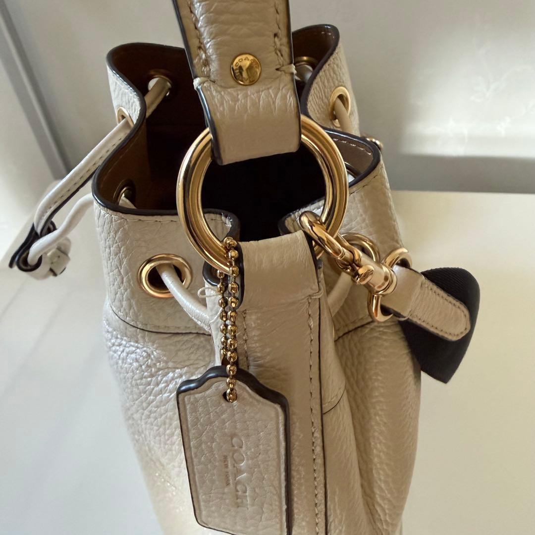 コーチ デンプシー ショルダーバッグ 巾着 2way レザー アイボリー