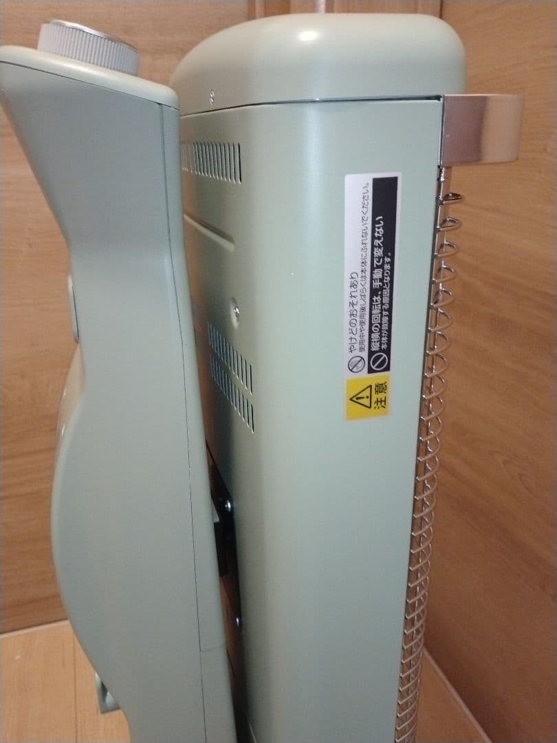 極美品アラジン　グラファイトヒーター　CAH-2G10EY-G 2022製